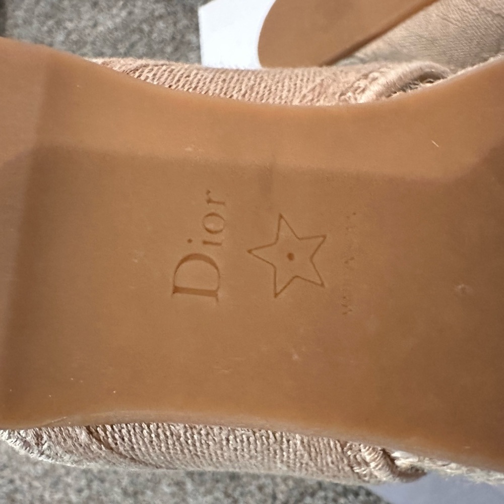 DIOR Granville Sandal Size 35 - Picture 12 of 15